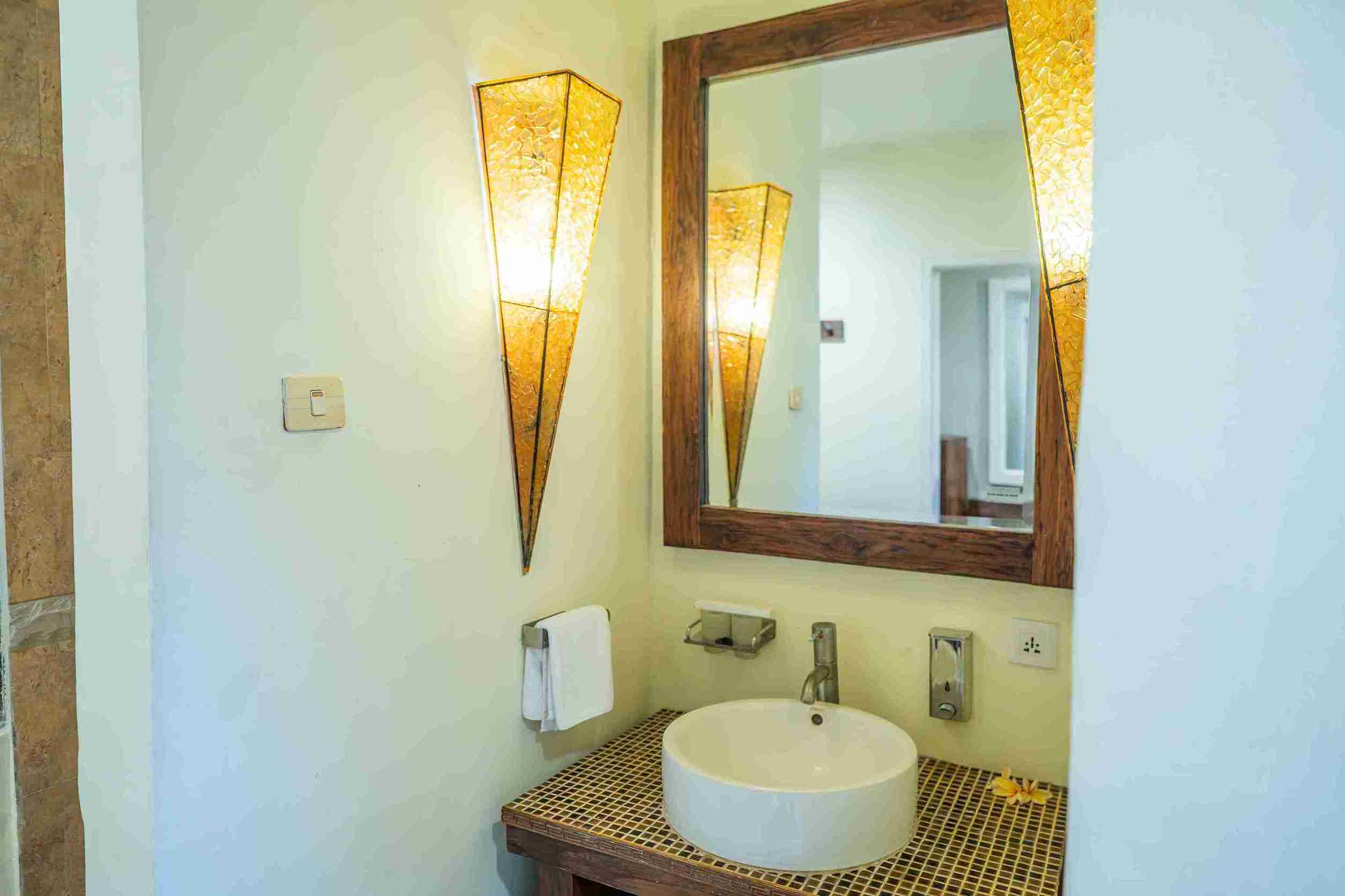 Private Bungalow Peneeda View