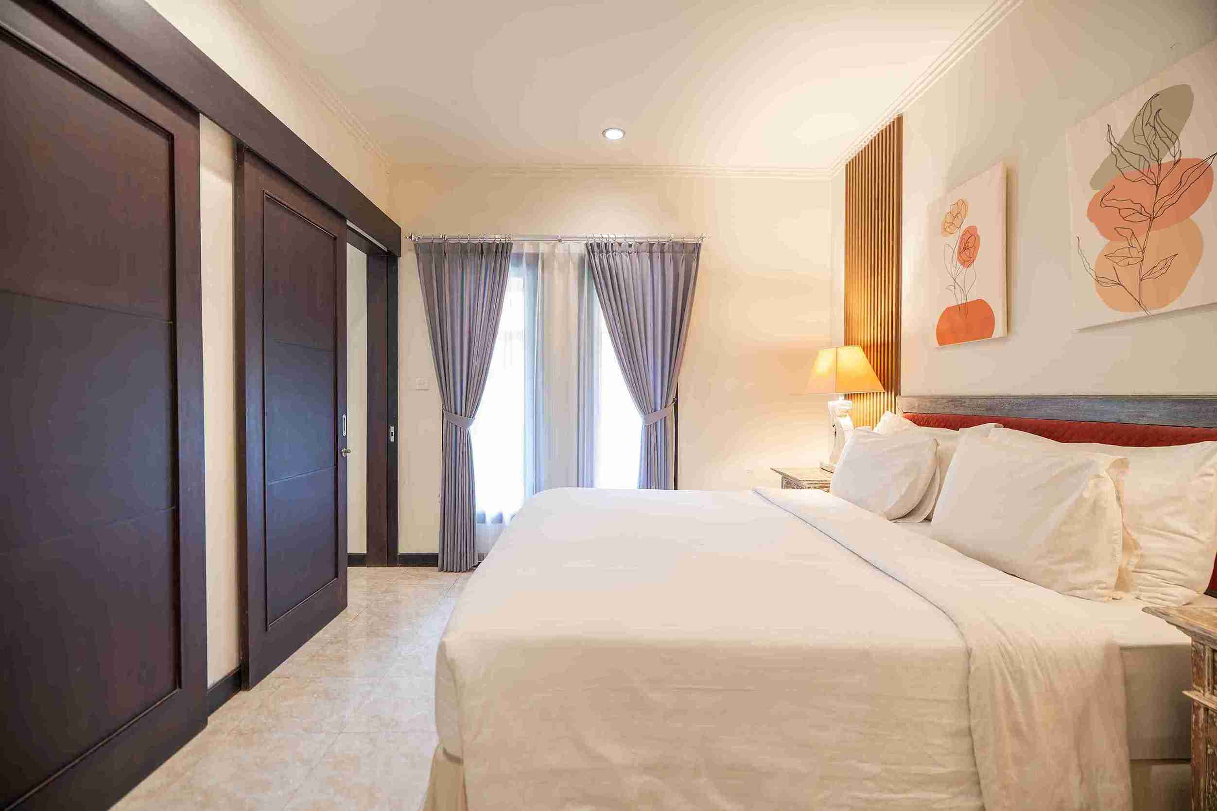 Family Room Peneeda View
